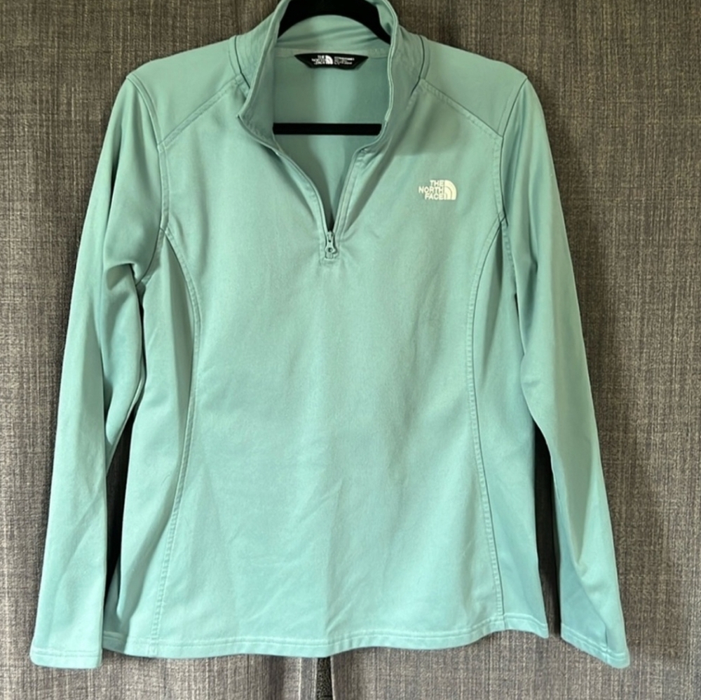 The north face teal 1/2 zip pullover jacket size large